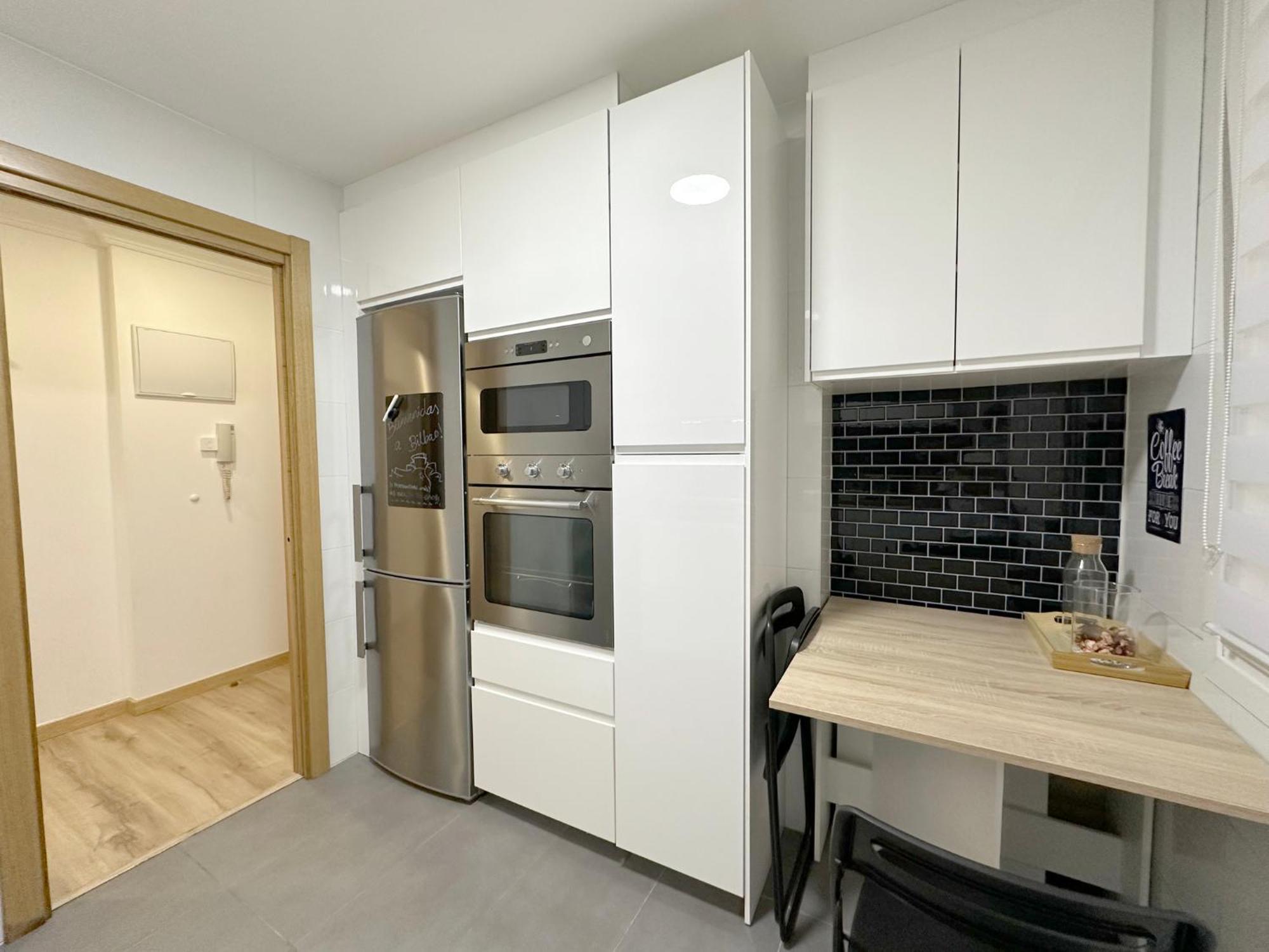 Encantador Apartamento Junto Al Ayuntamiento Бильбао Экстерьер фото
